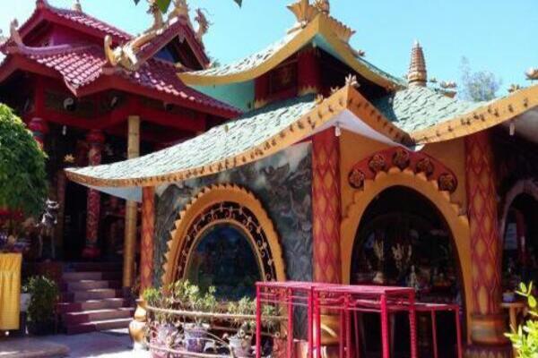 Griya Kongco Tanah Kilap Ling Shi Miao