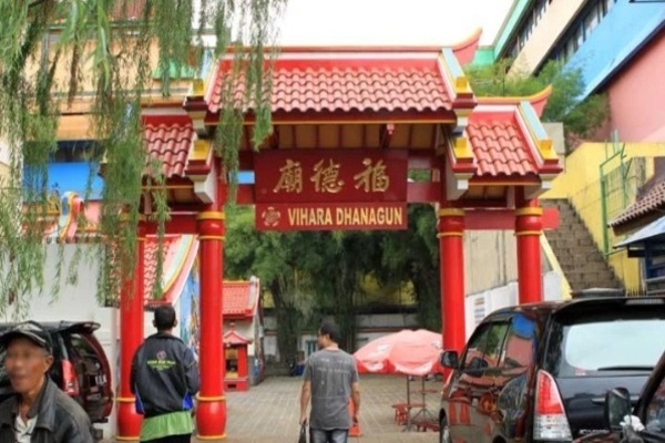 Vihara Dhanagun Hok Tek Bio Bogor