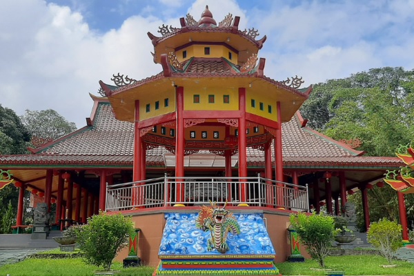 Dewi Laut Shen Mu Miau