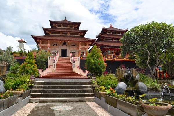 Zong Yi Miao Vihara Dharma Ratna