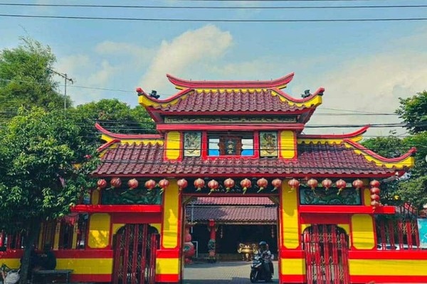 Klenteng Eng An Kiong