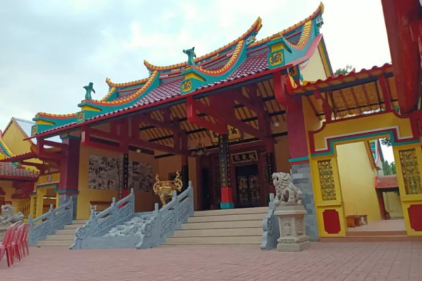 Vihara Sumber Naga