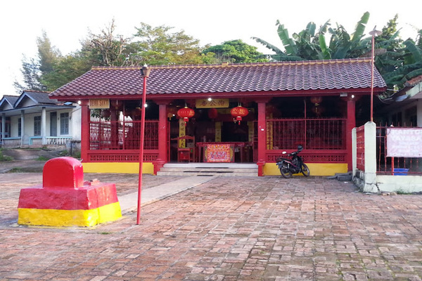 Kelenteng Dewa Sakti